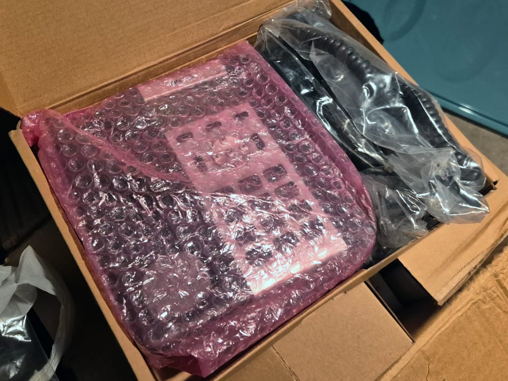 Новый VoIP телефон ATCOM A20WAC с Wi-Fi, 6 аккумуляторами, G.722, OpenVPN.